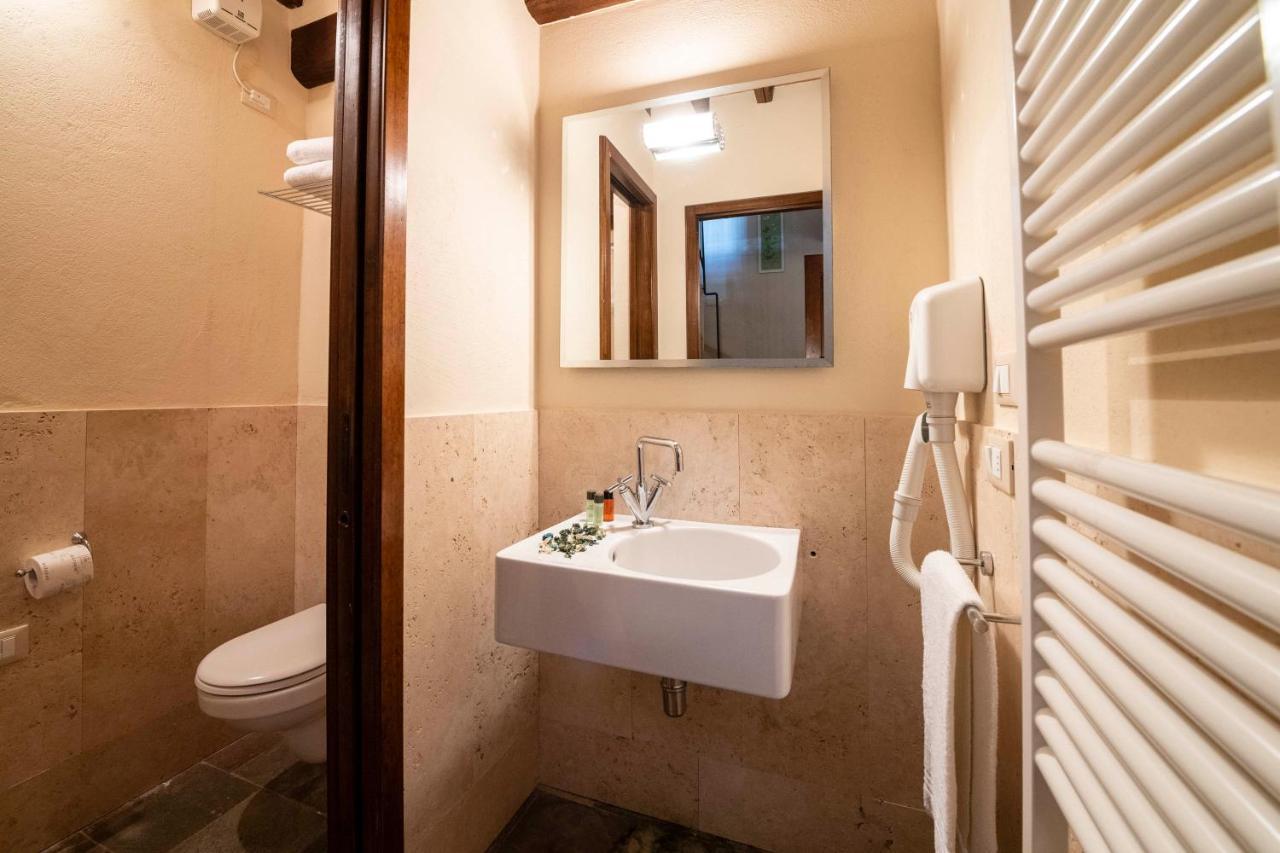 Il Defizio Bed & Breakfast Gambassi Terme Ngoại thất bức ảnh